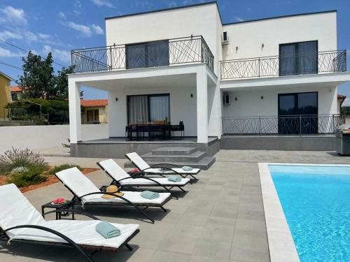 Villa Holiday House Seamare III