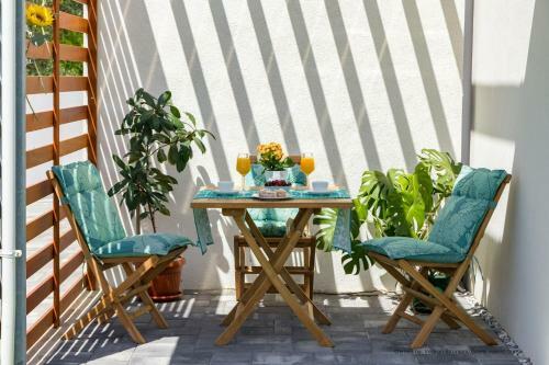 Villa For Two Person With Pool In Peroj