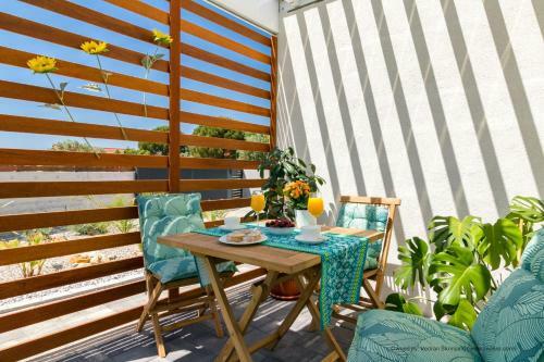 Villa For Two Person With Pool In Peroj