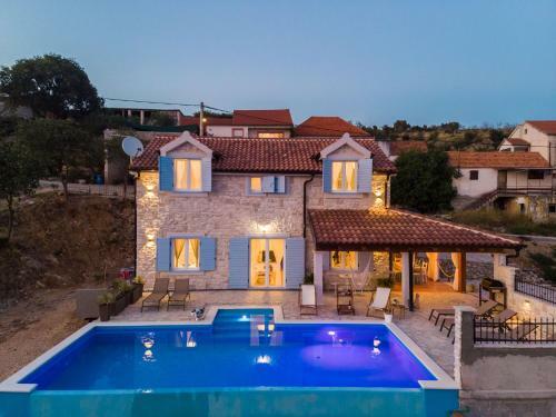 Brand New Villa Cara D Oro, Vrana