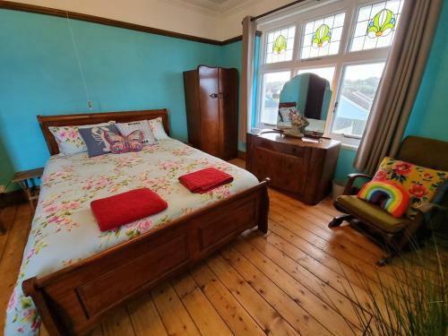 The Old Sea Captain's House, Aberporth