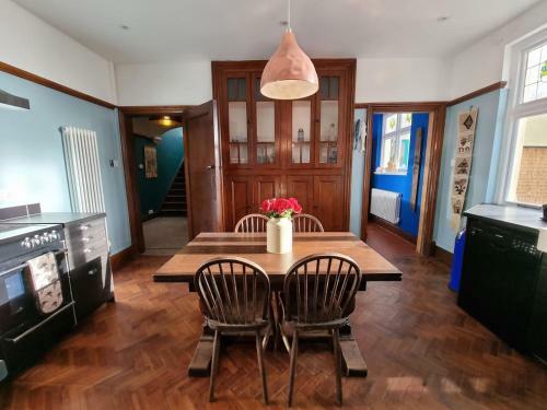 The Old Sea Captain's House, Aberporth