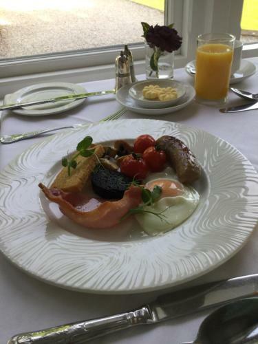 Lyzzick Hall Hotel