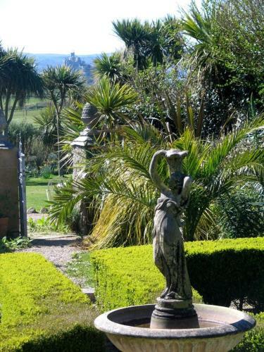 Bed & Breakfast Ednovean Farm