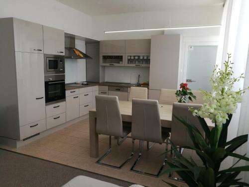 Apartm�n U Terezky V Chomutov?