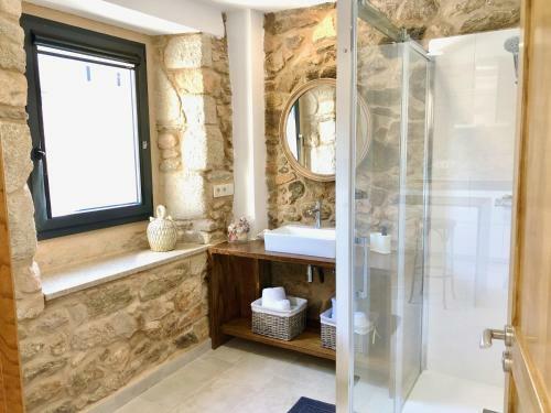 Hostal The Cliffs - Galleon Amieiro