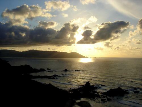 Hostal The Cliffs - Galleon Amieiro