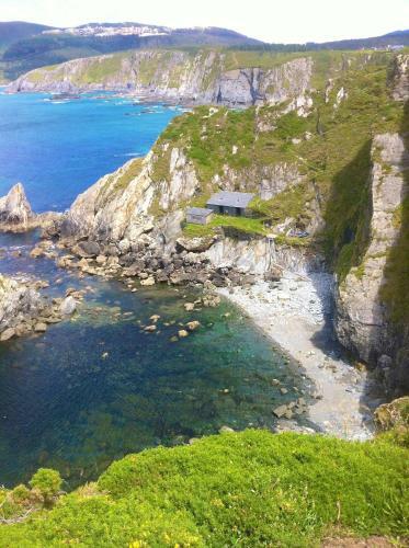 Hostal The Cliffs - Galleon Amieiro