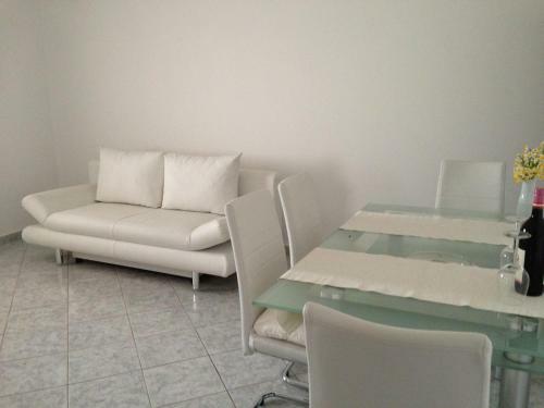 Apartments Oasis Vir