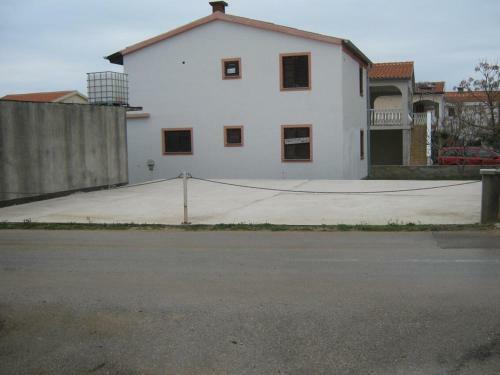 Apartments With A Parking Space Vir - 16690