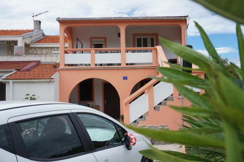 Apartment Ij 3stars 4-6 Persons