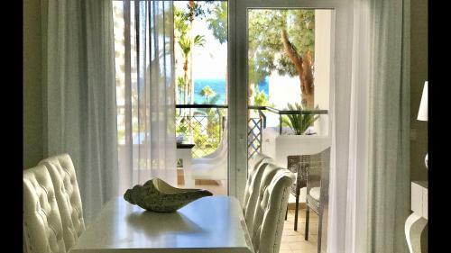 Mi Capricho 9a Beachfront- Apartment With Sea View - Costa Del Sol