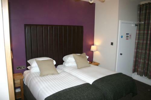 Station Hotel