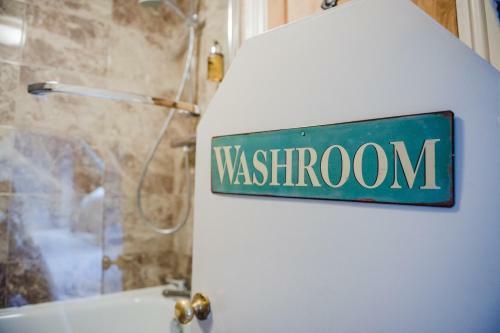 Hostal Drapers Hall Restaurant & Boutique Rooms