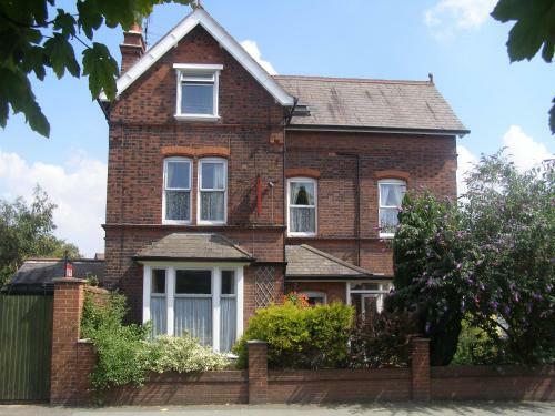 Anton Guest House Bed And Breakfast