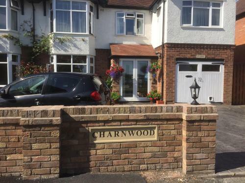 Hostal Charnwood Guest House