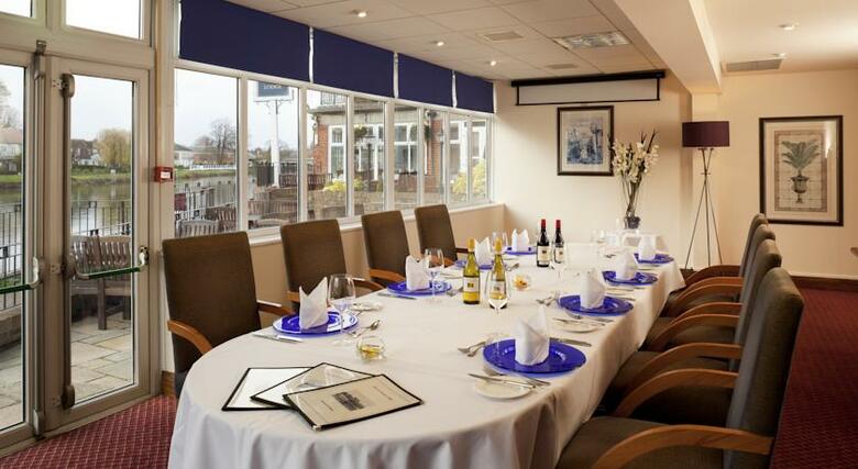 Mercure London Staines-upon-thames Hotel