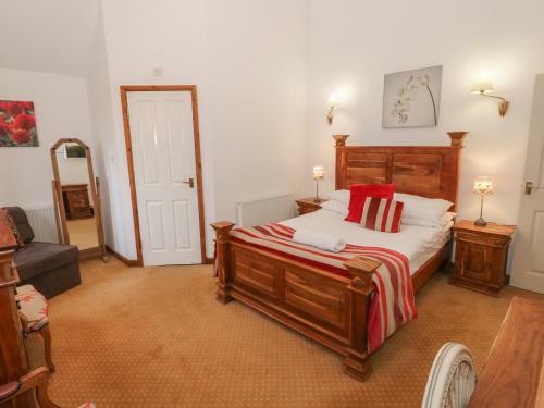 The Hay Suite
