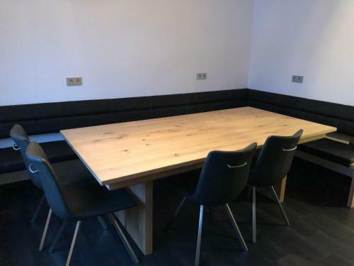 Hostal Fewo Bettenhausen