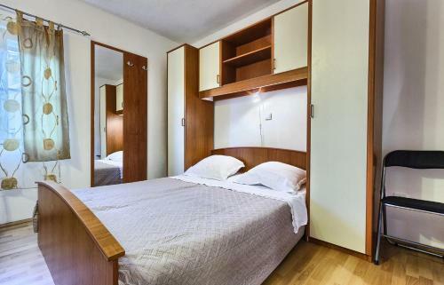 Apartments By The Sea Basina, Hvar - 5699