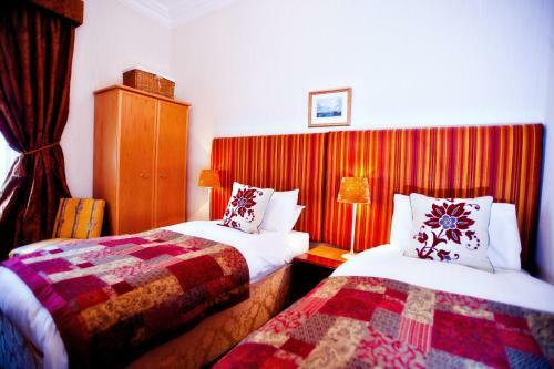 Hostal Golf View B&B