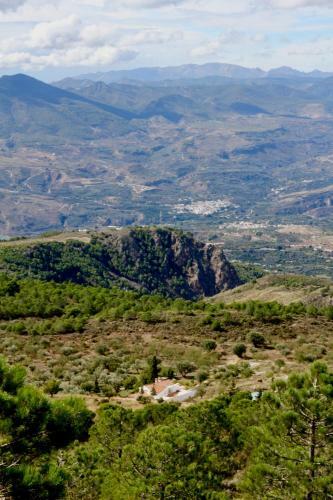 Hostal La Fuente Retreat - B&B