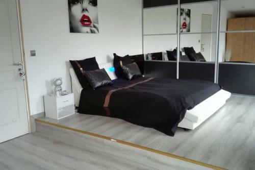 Maison � La Campagne Pr�s De La Ville