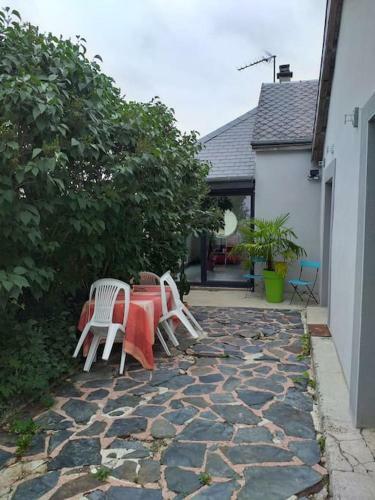 Maison � La Campagne Pr�s De La Ville