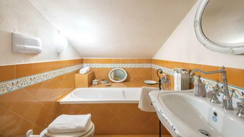 Villa Tenuta Astolfi 12&3