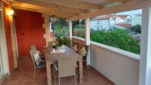 Apartments With A Parking Space Vodice - 16578