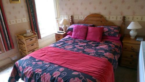 Brynhonddu Country House B&B