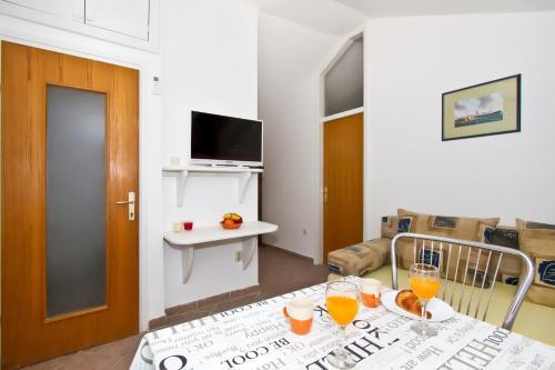 Apartamento Best Location In Vodice With Sea View Apt 3