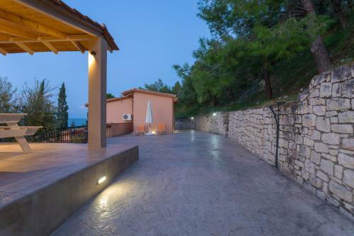 Elia Villa 1