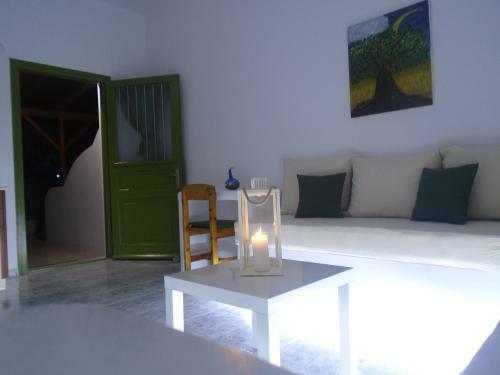 Leros Eleonas Apartments