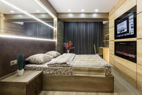 Apartamento City Center. Panoramic Windows. Fireplace.