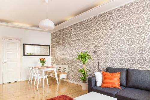 Go Happy Home Apartments