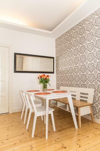 Go Happy Home Apartments