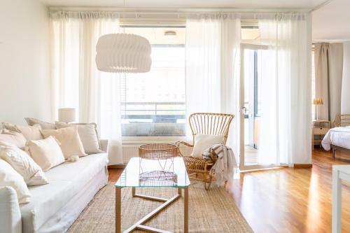 Apartamento Terassi Merelle Ja Oma Sauna Hietalahdenrannassa