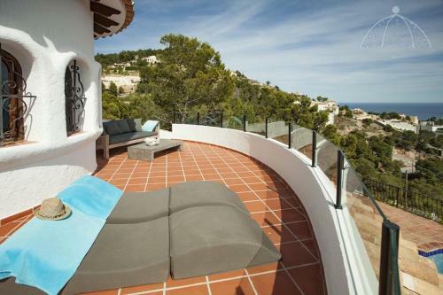 Villa Lola