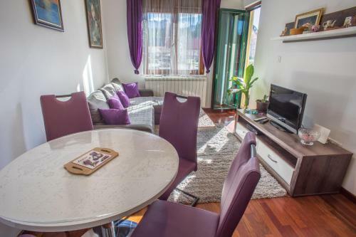 Gloria Apartman