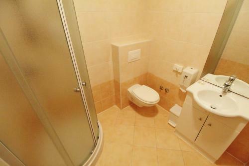 Hostal Villa Lion Zambratija