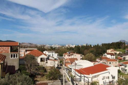 Apartamento 2bd Modern Apt In Rena W/ 2 Big Balconies Deska