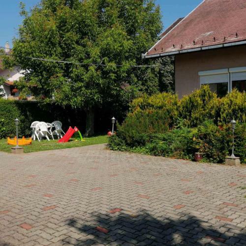 Apartments In Balatonbereny 38062