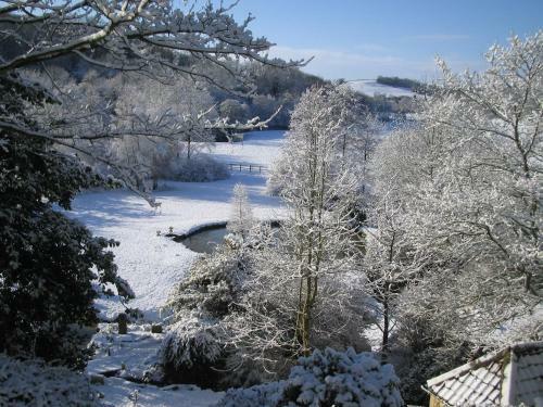 Apartamentos Tucking Mill View- Self Catering