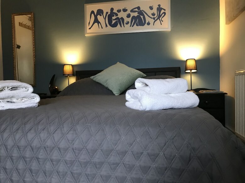 Hostal Lynwood House