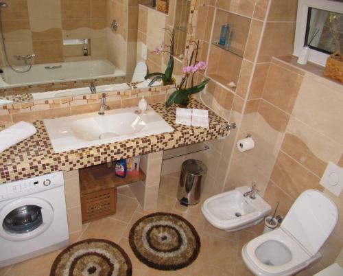 Belloapartamento H�z Balatonkenese, Strand 500 M�ter