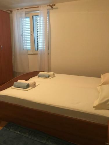 Apartmani Vesna Rogoznica