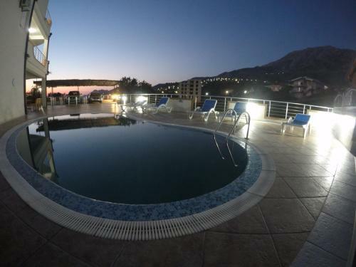 Belvedere Apartments With Seaview