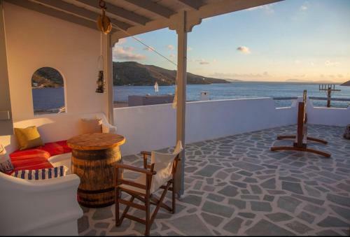 Greek Island Charming Studio