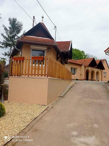 Apartment In Balatonlelle 40765